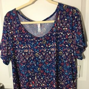 2 for $25 Lularoe Classic Tees